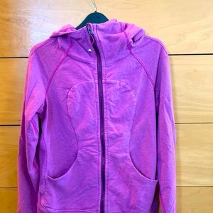 Lululemon Scuba zip up size 6